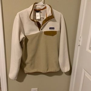 Tan Patagonia pullover